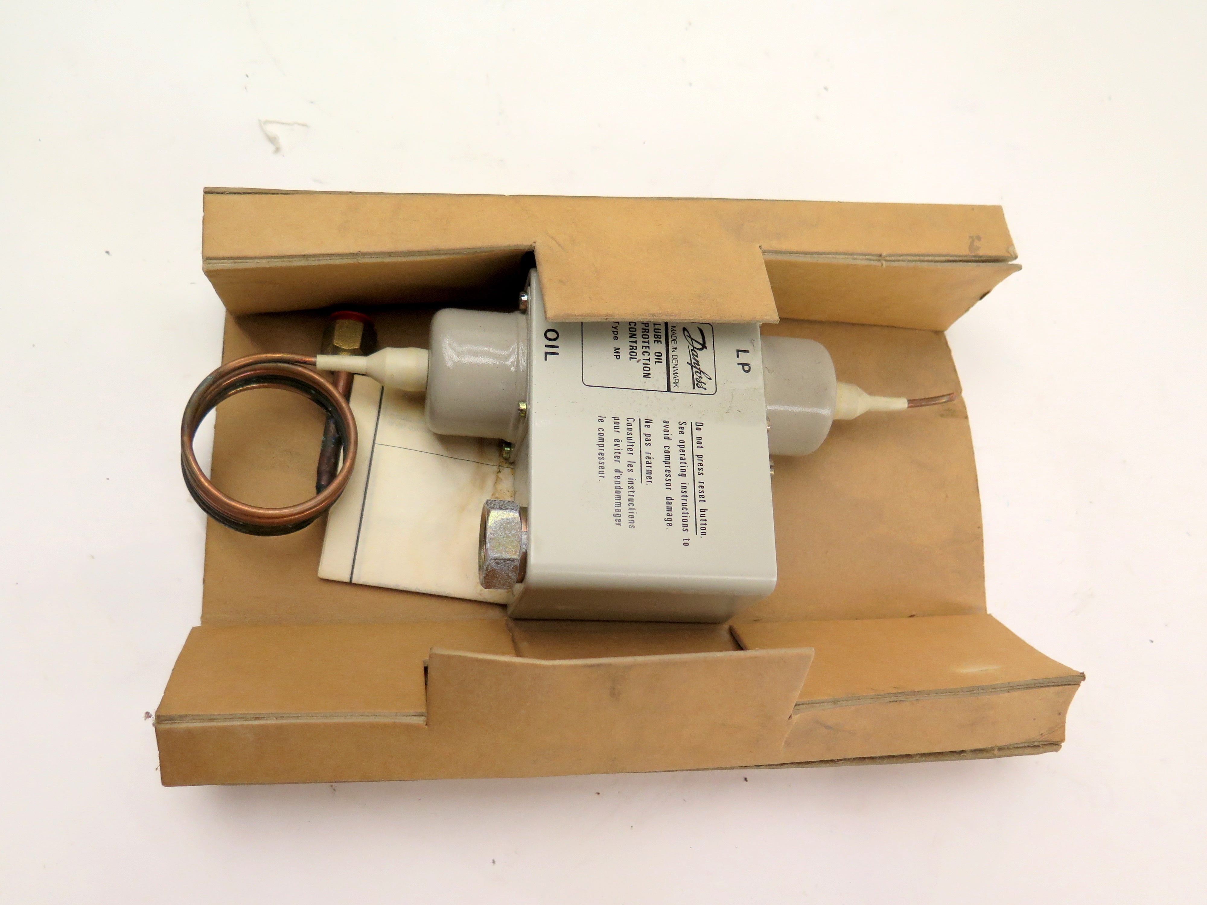 Danfoss P529-4120 Oil Pressure Control 1 SIDE ONLY - Advance Operations