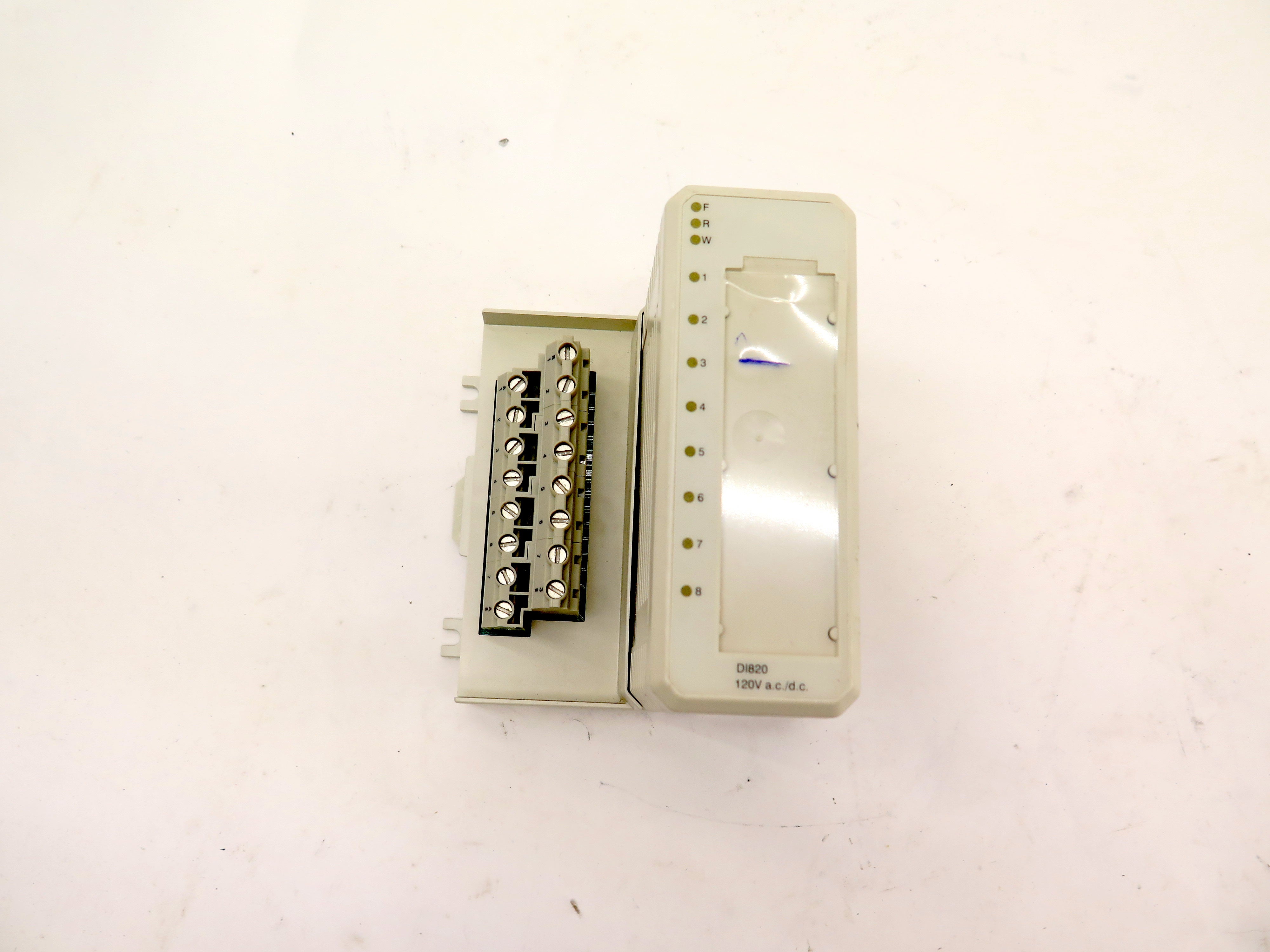 ABB 3BSE008512R1 120V AC/DC Digital Output Relay & Base Unit - Advance Operations