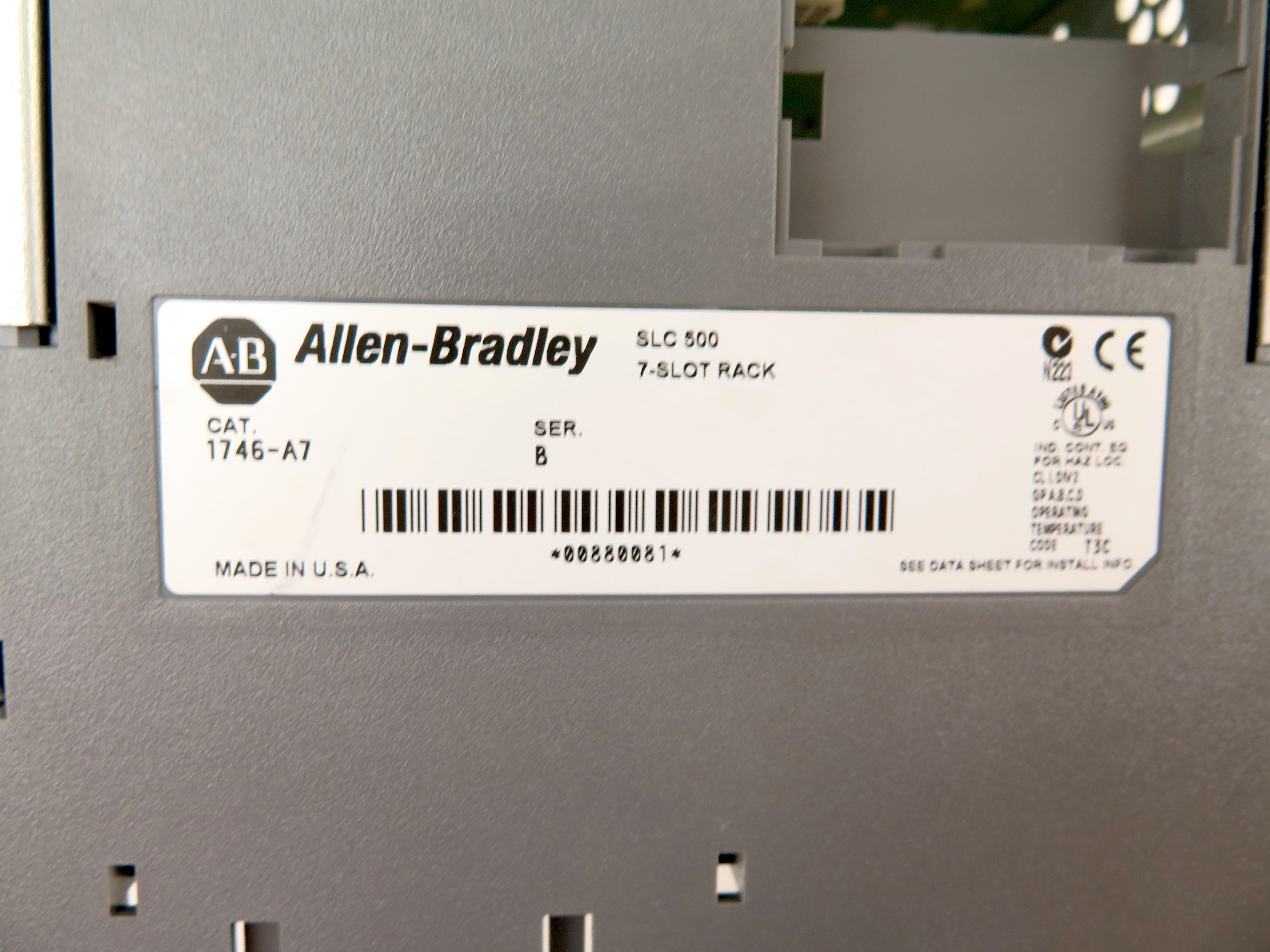 Allen-Bradley 1746-A7 7-Slot Rack SER.B - Advance Operations