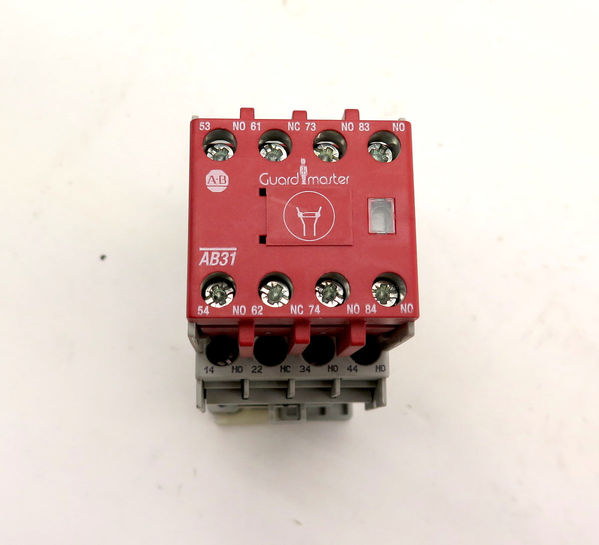 Allen-Bradley 700S-CF620EJBC GuardMaster Safety Relay Contractor - Advance Operations