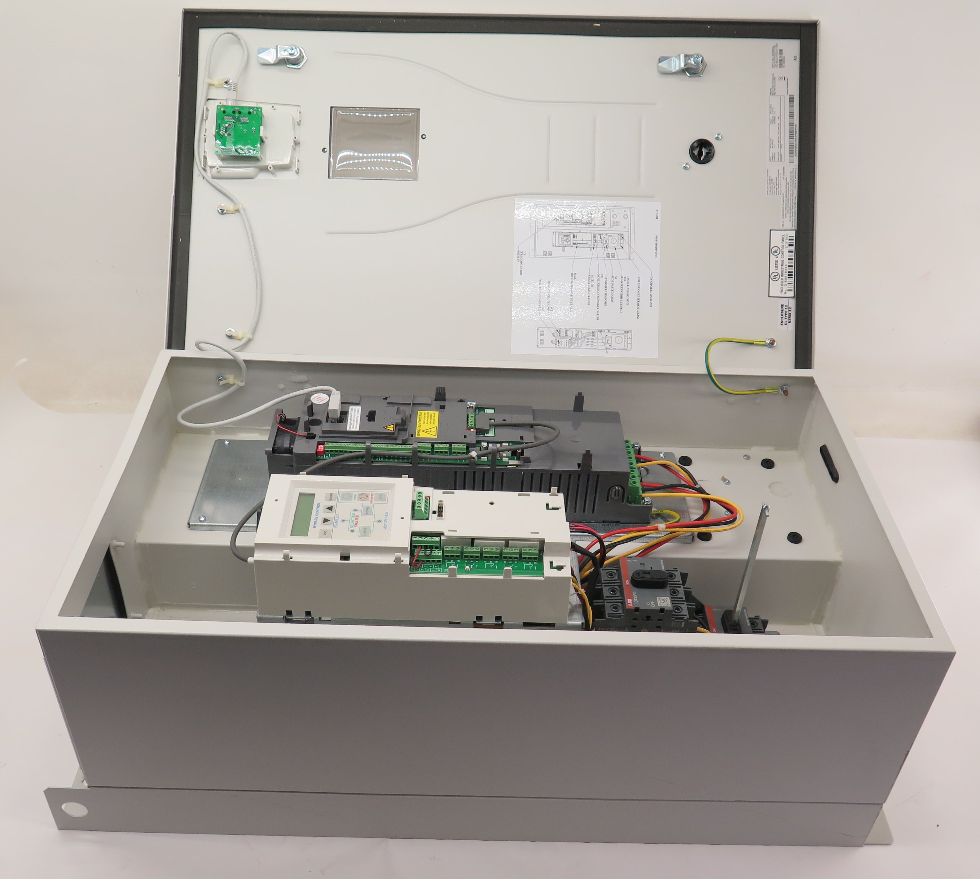 ABB ACH550-BDR-011A-6+B055+F267 Hvac AC Drive 10HP 500-600Vac 11A - Advance Operations
