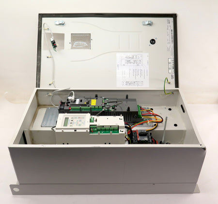 ABB ACH550-BDR-011A-6+B055+F267 Hvac AC Drive 10HP 500-600Vac 11A *READ* - Advance Operations