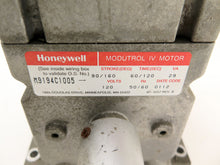 Load image into Gallery viewer, Honeywell M9194C1005 Modutrol IV Motor Actuator REV.B - Advance Operations
