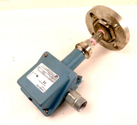 Delta Microtuf F42CS-SPL-S6-6.00-110-LE-TG Mass Flow Switch 3000PS 4 In Probe - Advance Operations
