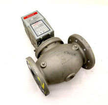 Load image into Gallery viewer, Honeywell V5055A 1228 4&quot; Flanged Industrial Gas Valve &amp; V4055B 1039 Actuator - Advance Operations
