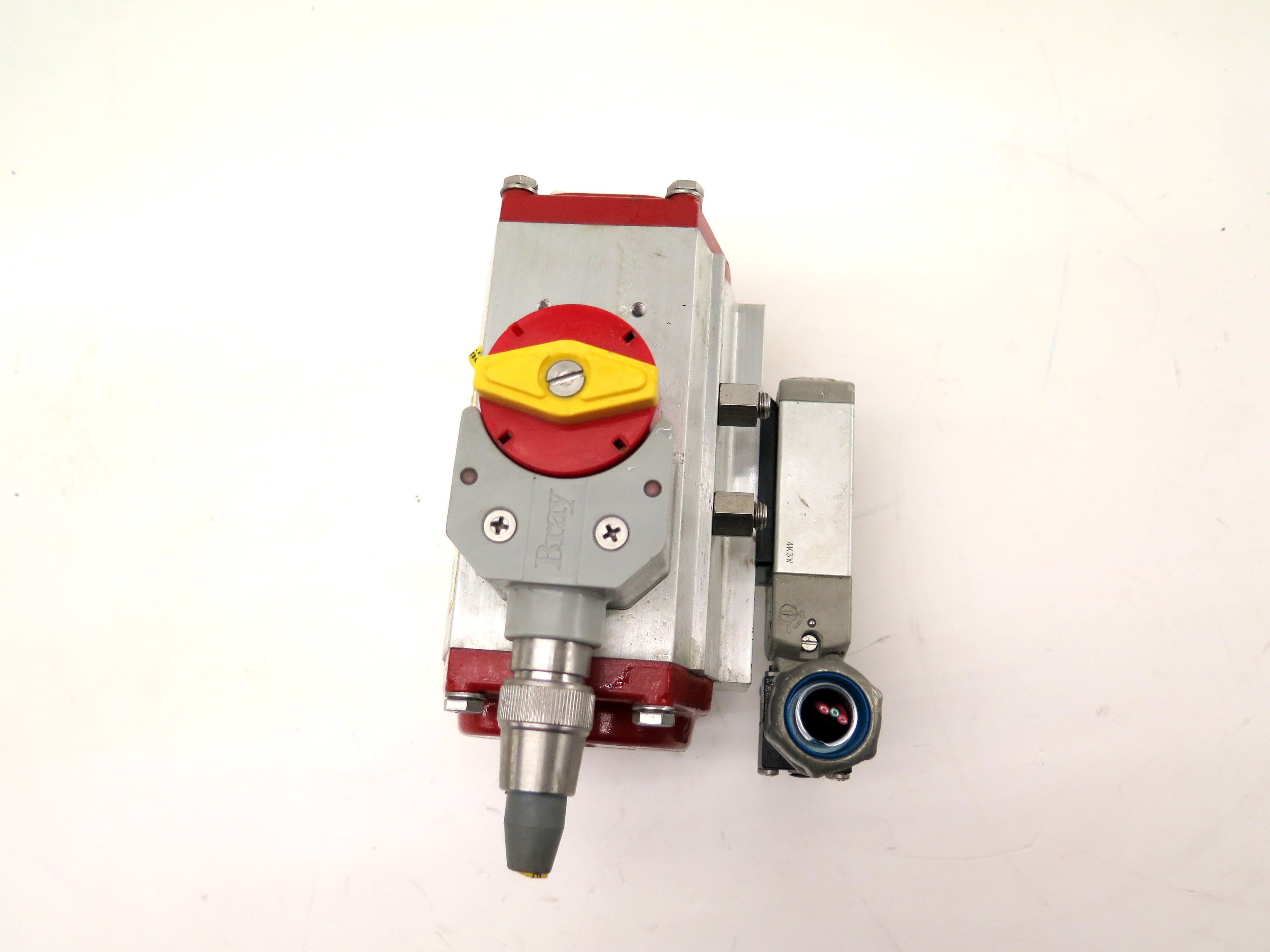 Bray Control 9308832-11300532 Pneumatic Actuator & 52-0004-71114-536 Proximity - Advance Operations