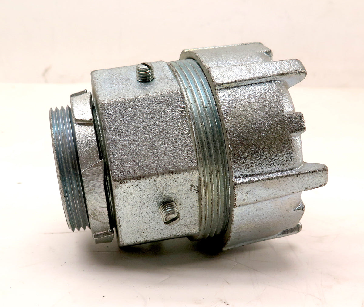 Thomas & Betts 3" Liquid Tight Connector - Advance Operations