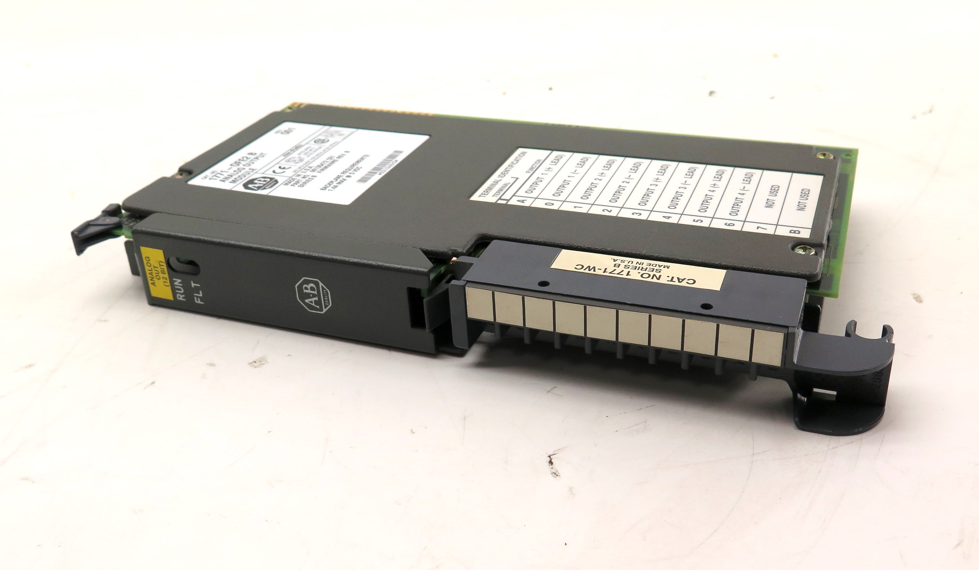 Allen-Bradley 1771-OFE2 B Analog Output Module - Advance Operations