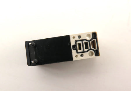 SMC VQ111W-5-1 Solenoid Valve 3 Port 24Vdc - Advance Operations