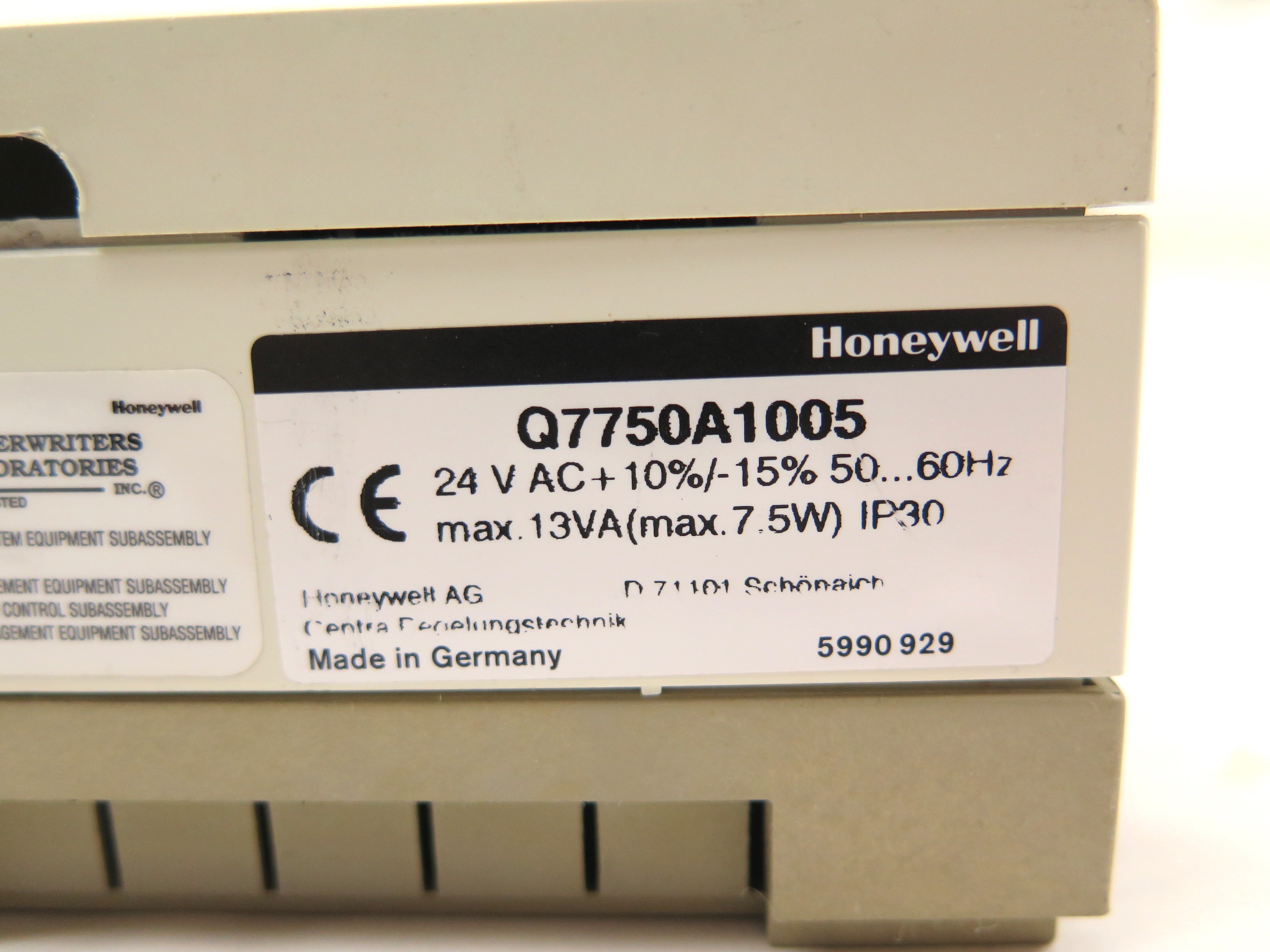 Honeywell Q7750A1005 Excel 10 Zone Manager - Advance Operations